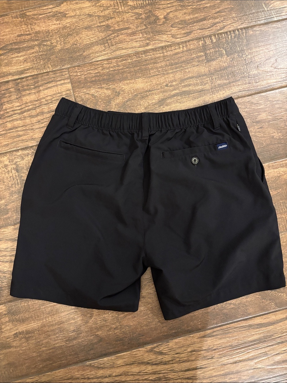 chubbies Men's Black 6” Shorts - Picture 6 of 6